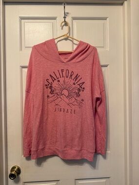 Sonoma Pink Graphic Hooded Pullover "California Sundaze"